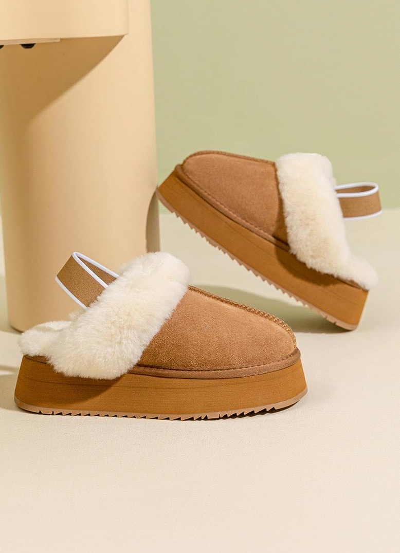 Iria Beige Slippers