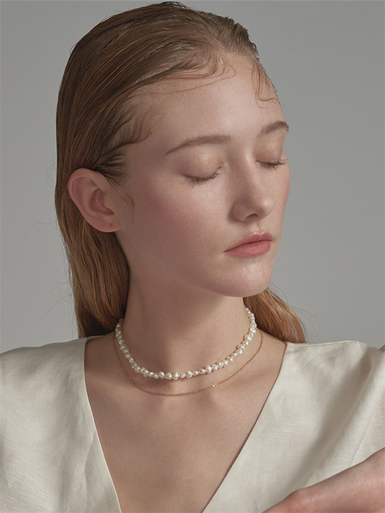 Bella Pearls Necklace